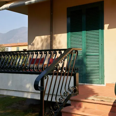 Villa Tuscan Art Deco ~ Countryside Massa (Tuscany)